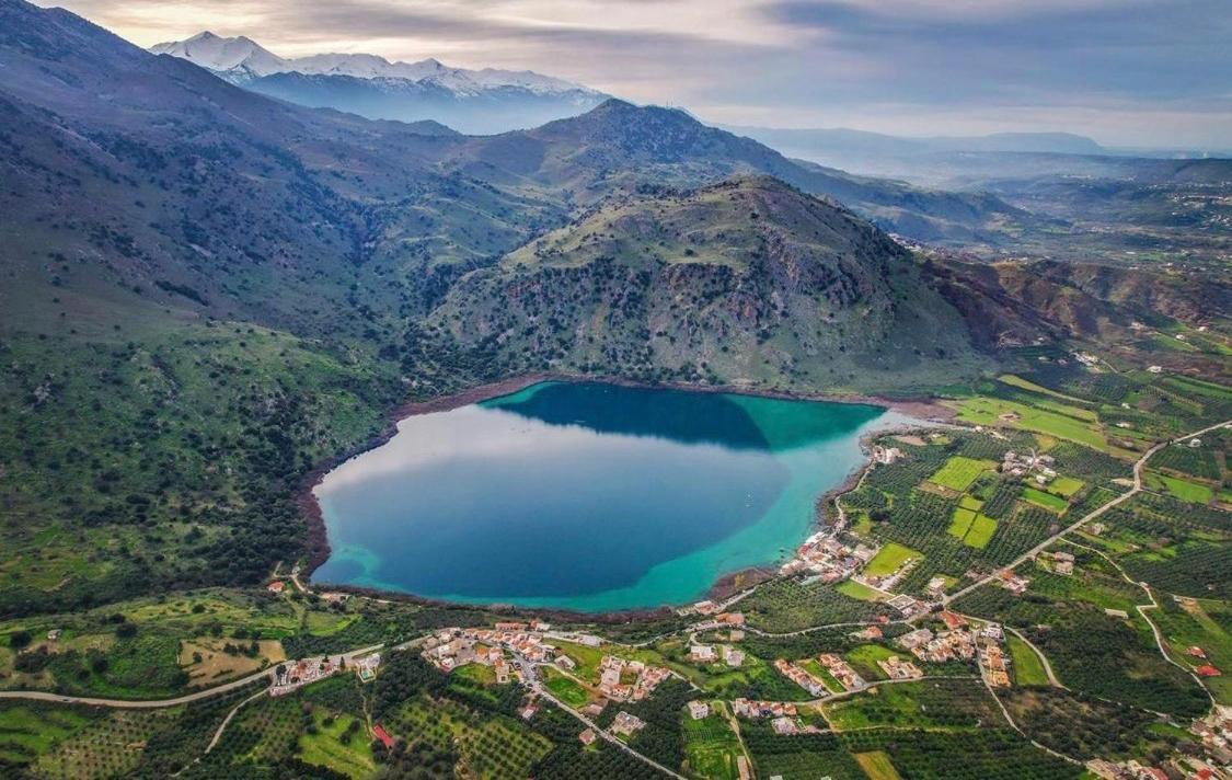 Korissia With Lake View Kournás Exterior foto