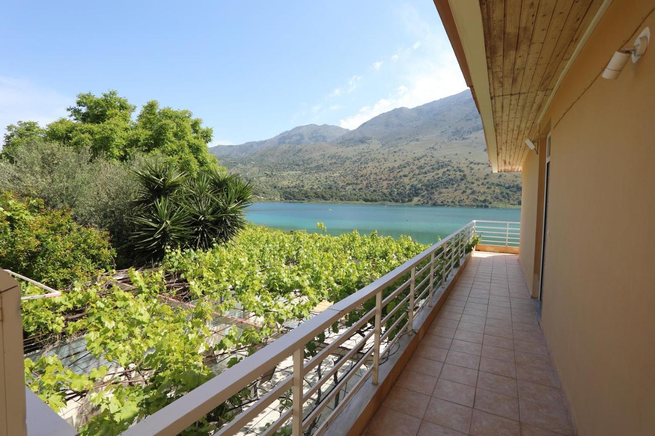 Korissia With Lake View Kournás Exterior foto